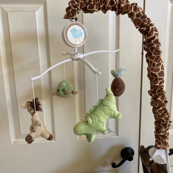 Animal crib mobile - practically new - Picture 2 of 8